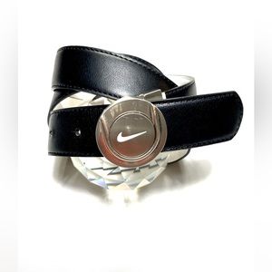 Reversible Core Black White BELT NIKE Round Buckle